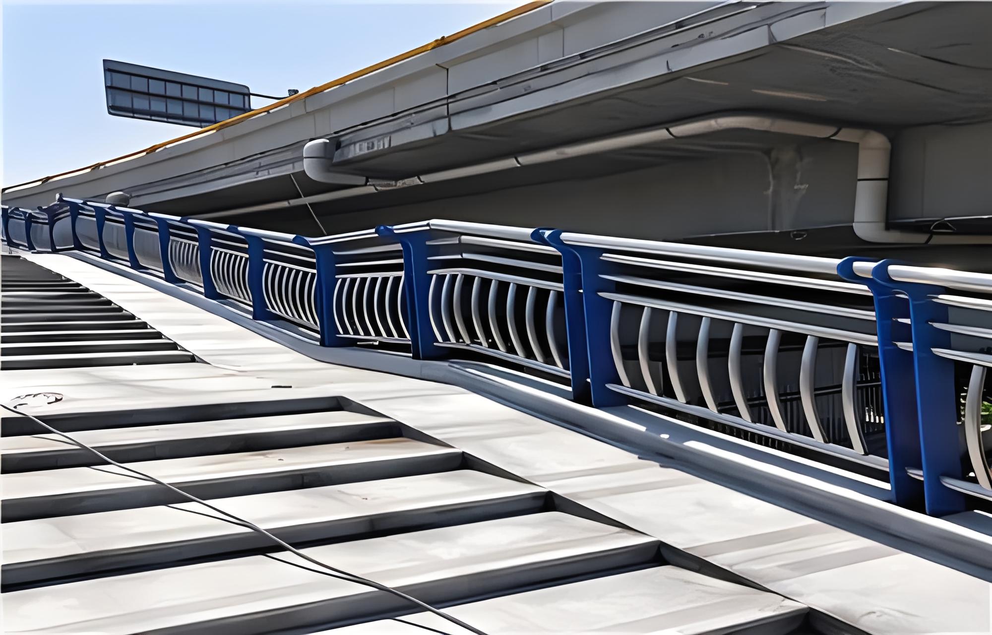 凉山不锈钢桥梁护栏维护方案：确保安全，延长使用寿命